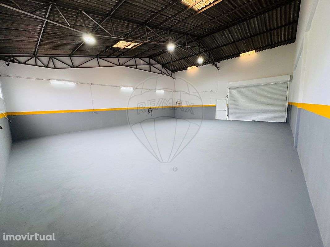 Armazém  para arrendamento - Grande imagem: 4/9