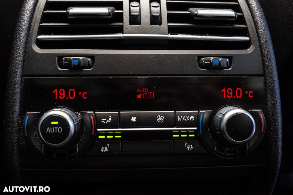 BMW Seria 7 730d Aut. - 31
