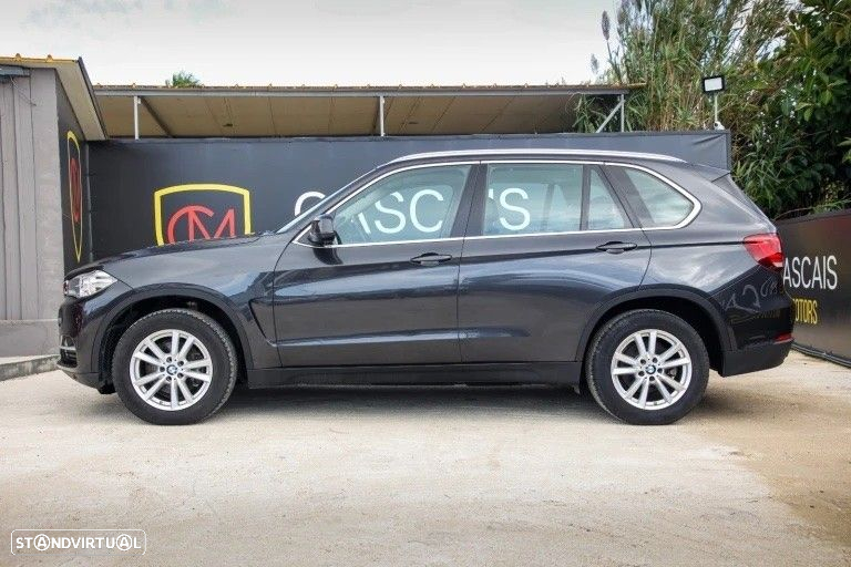 BMW X5 25 d sDrive Comfort 7L - 3