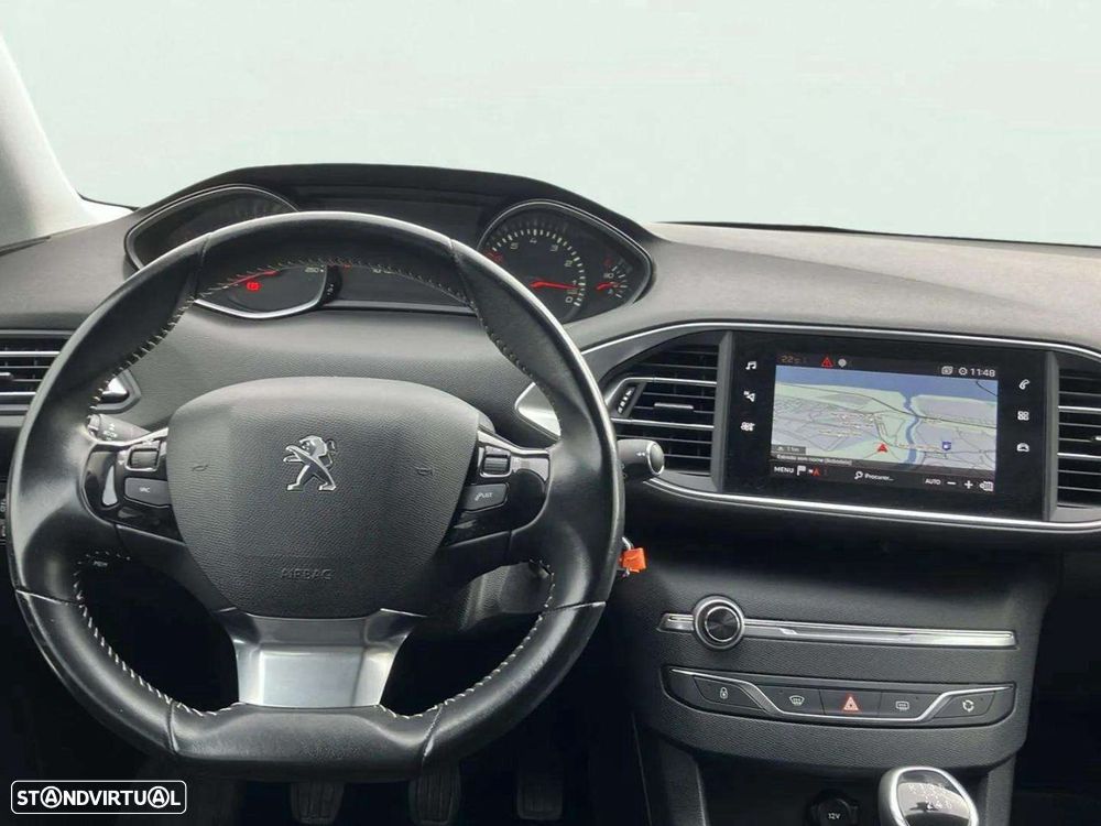 Peugeot 308 1.2 PureTech Style - 9