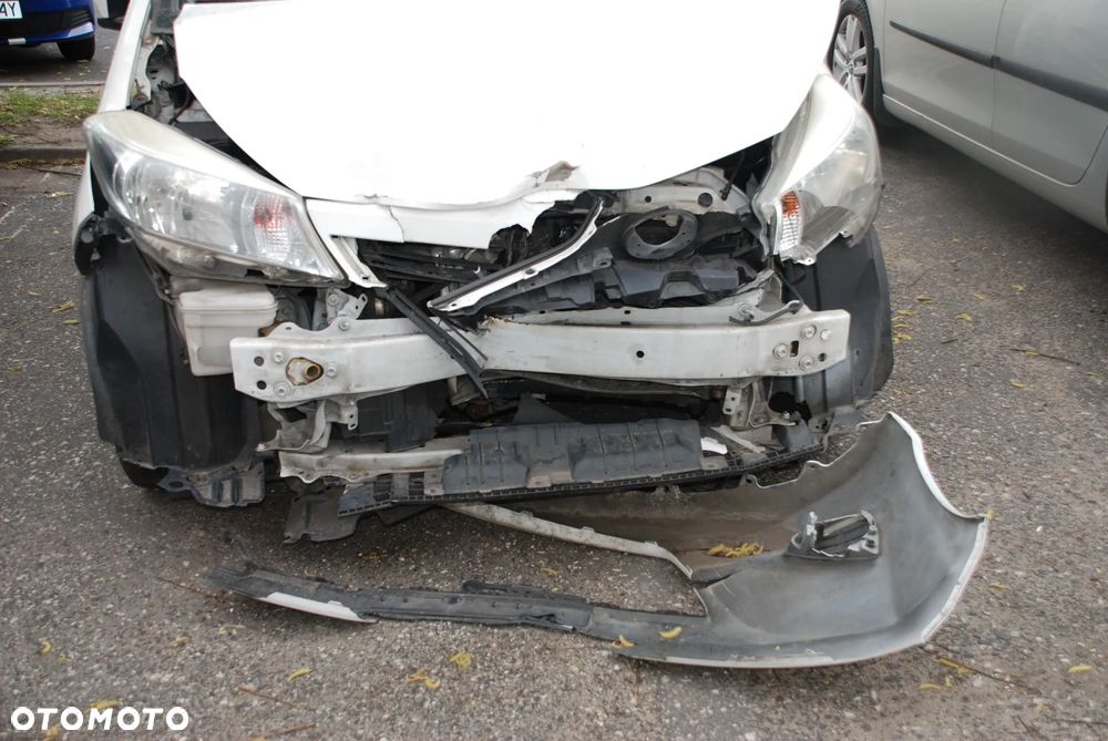 Toyota Yaris 1.0 Active - 3