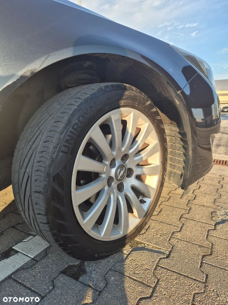 Opel Insignia 1.8 - 19