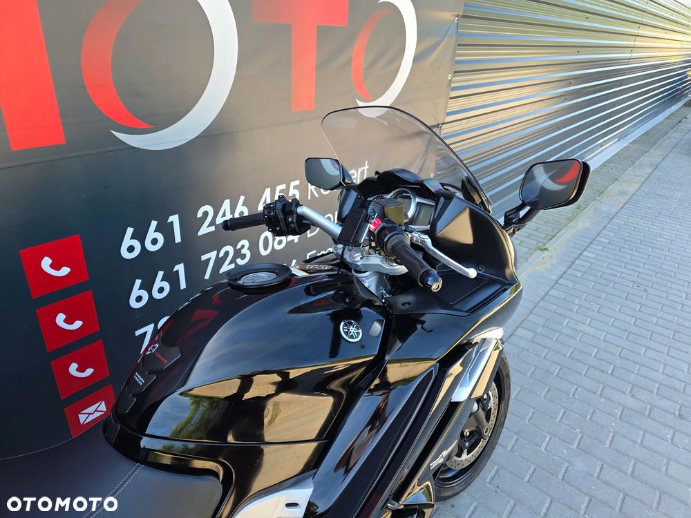 Yamaha FJR - 10