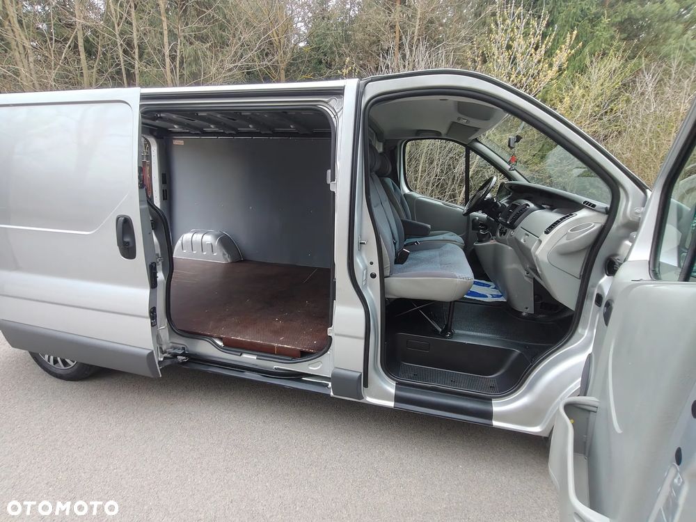 Renault Trafic - 40