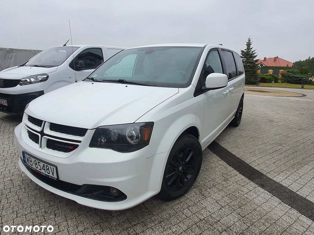 Dodge Grand Caravan - 1
