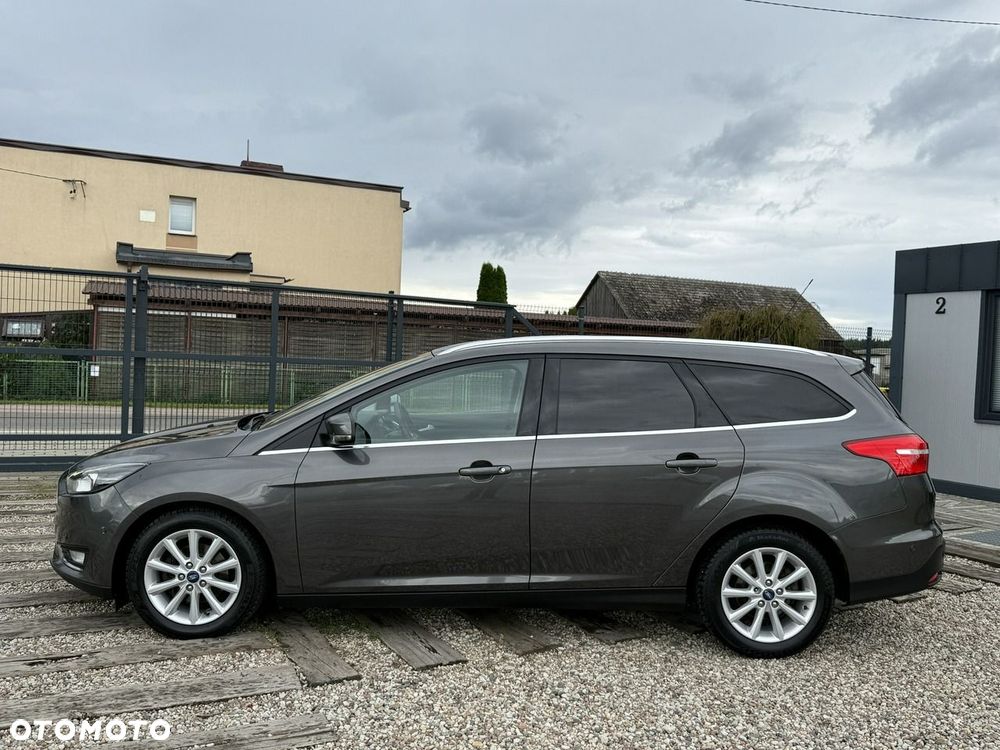 Ford Focus - 21