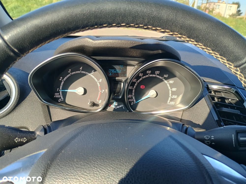 Ford Fiesta 1.0 EcoBoost Titanium EU6 - 13