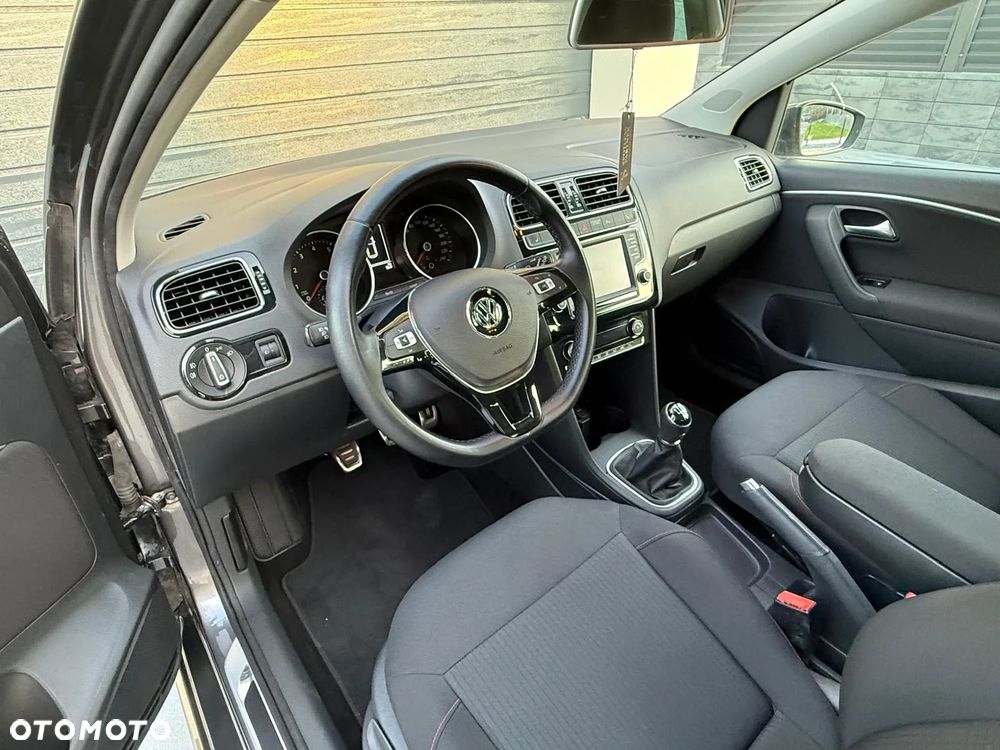 Volkswagen Polo 1.2 TSI (Blue Motion Technology) SOUND - 30