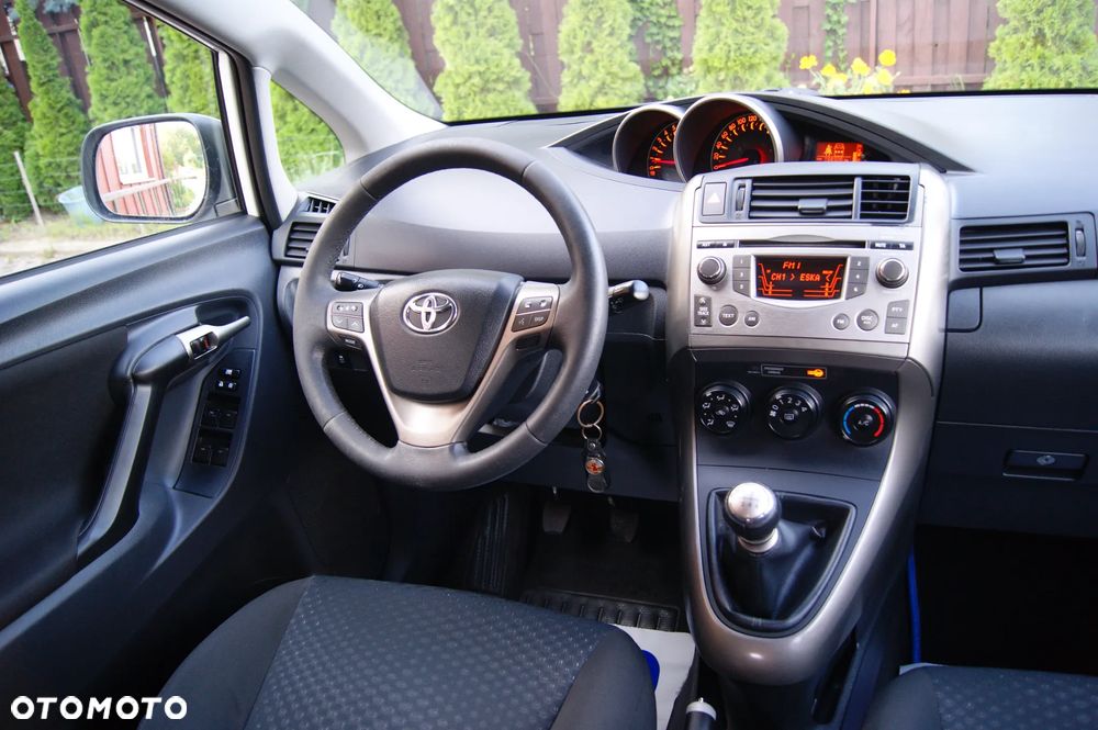 Toyota Verso 1.6 Life - 21
