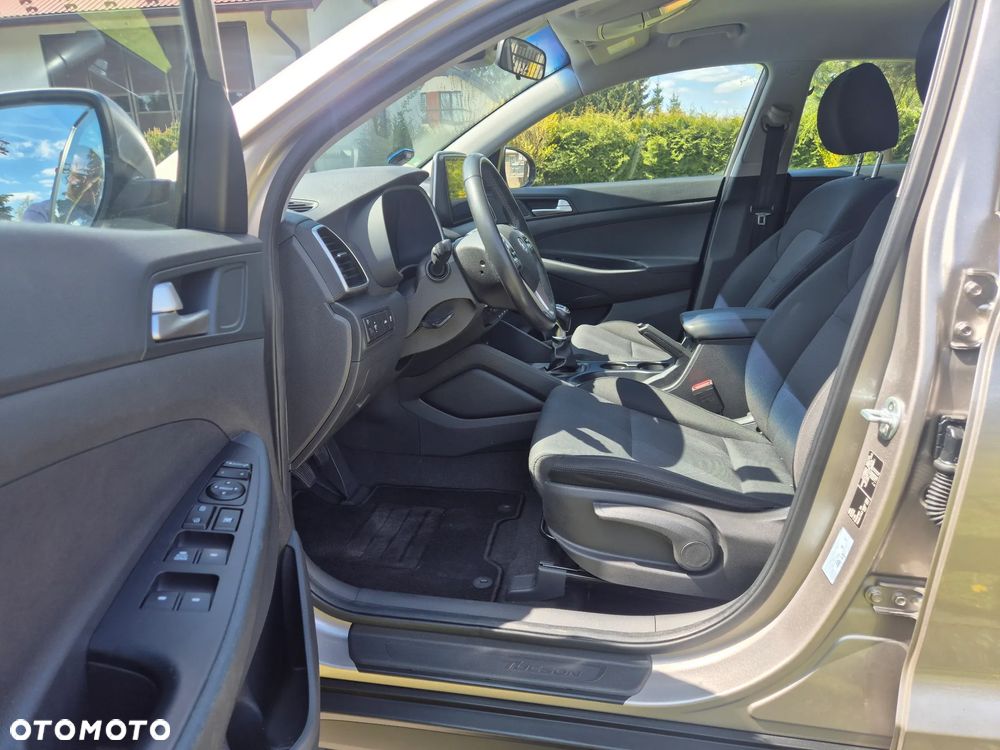 Hyundai Tucson 1.6 GDi 2WD Pure - 13