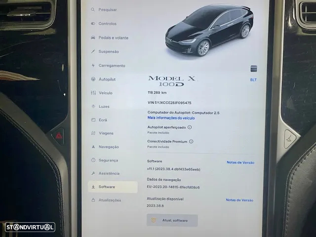 Tesla Model X 100D - 13
