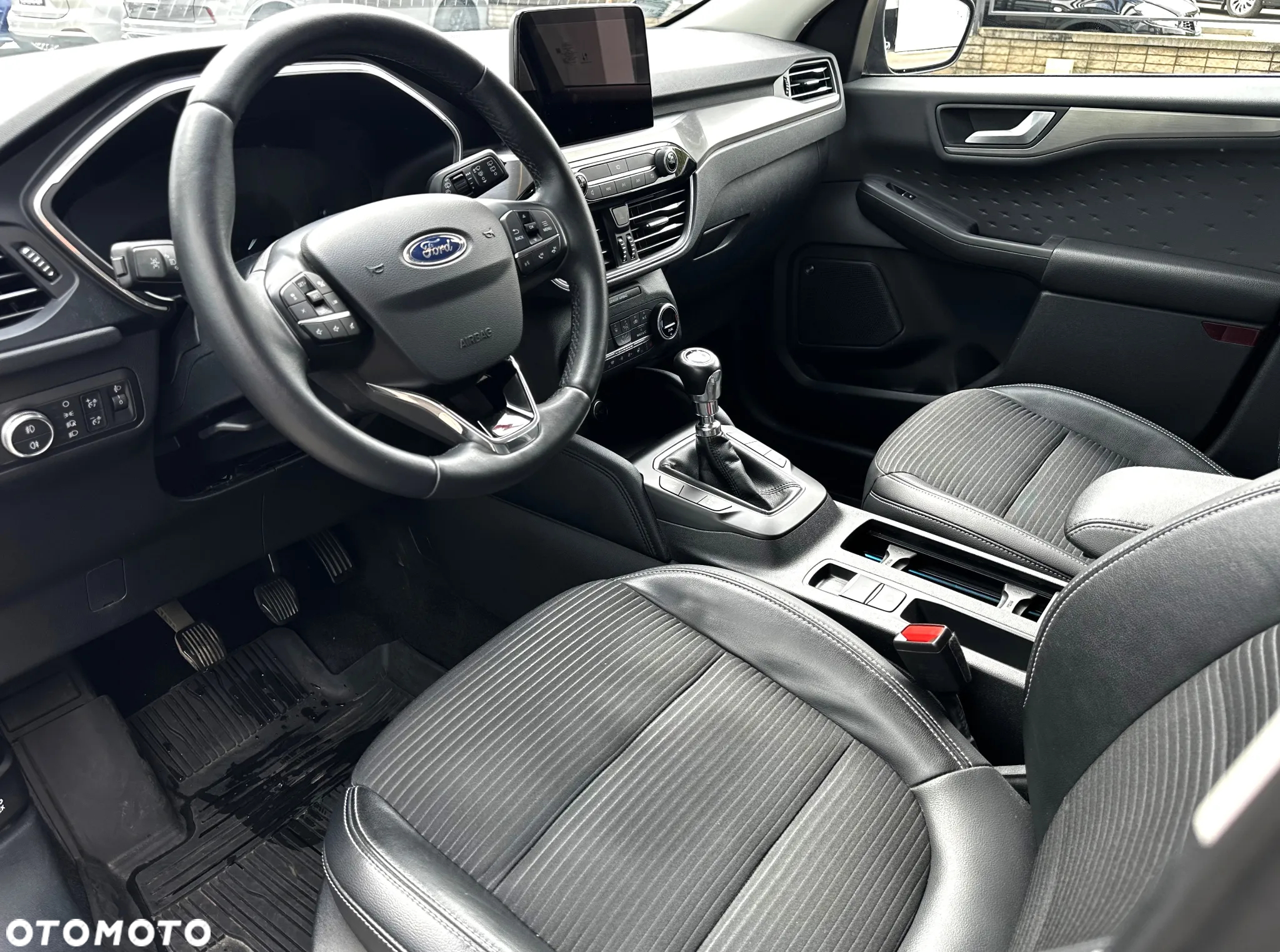Ford Kuga 1.5 EcoBoost FWD Titanium ASS - 14