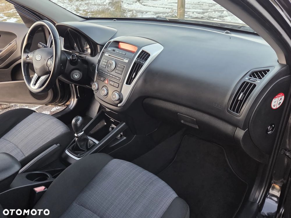 Kia ProCeed 1.4 CVVT Edition 7 - 13