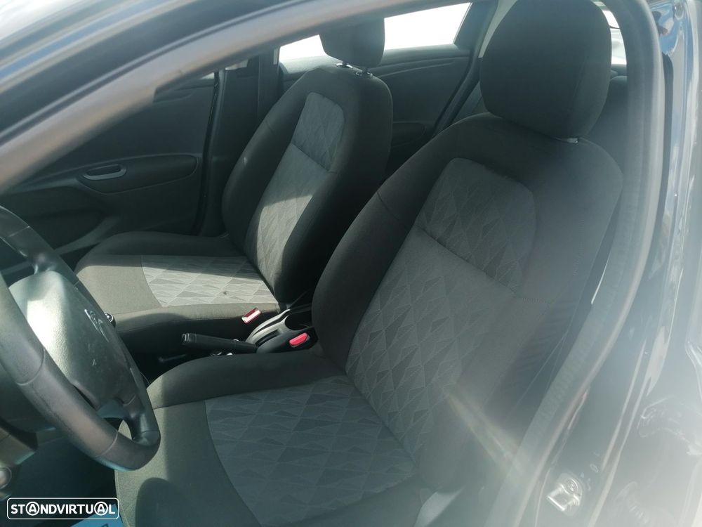 Citroën C-Elysée 1.2 VTi Seduction - 7