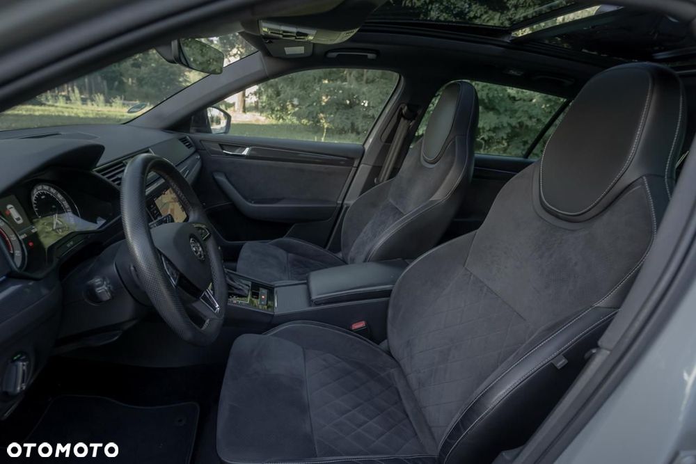 Skoda Superb 2.0 TSI 4x4 DSG Sportline - 31
