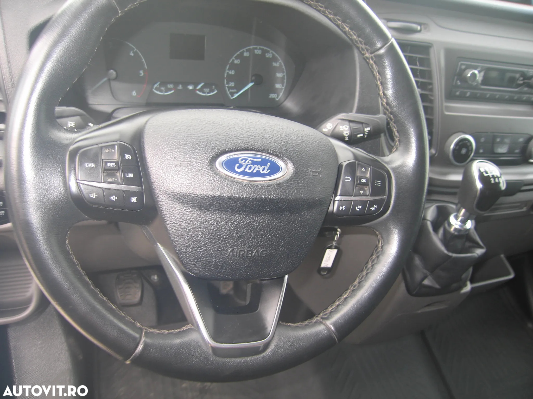 Ford TRANSIT 3 LOC. PLATFORMA cu PRELATA , AC. - 22