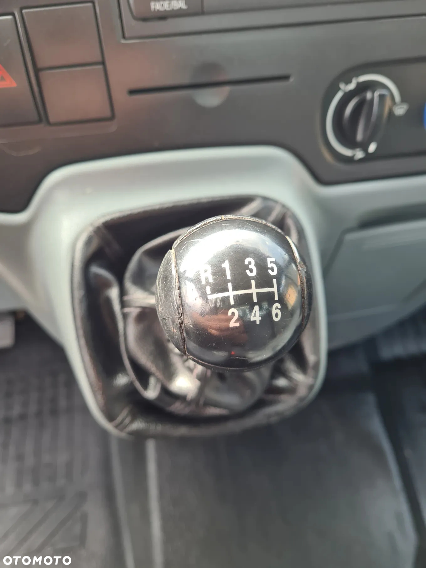Ford Transit - 14