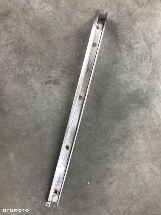 Prowadnica drzwi Volkswagen Vw Caddy 3 III boczna listwa zawias 03-20r 2K0843872C - 3