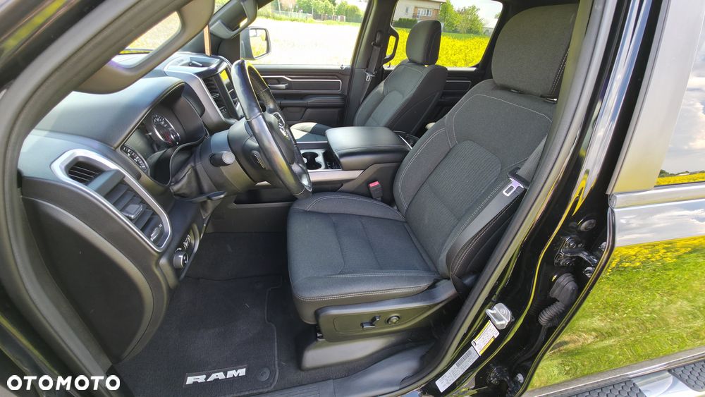 RAM 1500 - 10