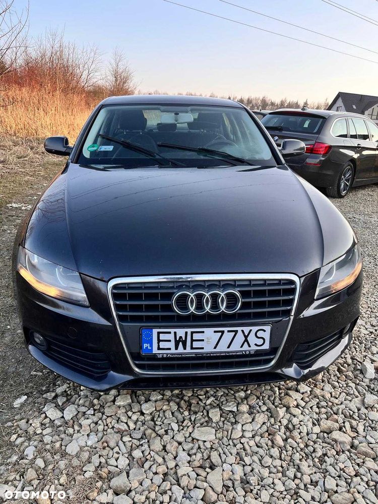 Audi A4 Limousine - 2