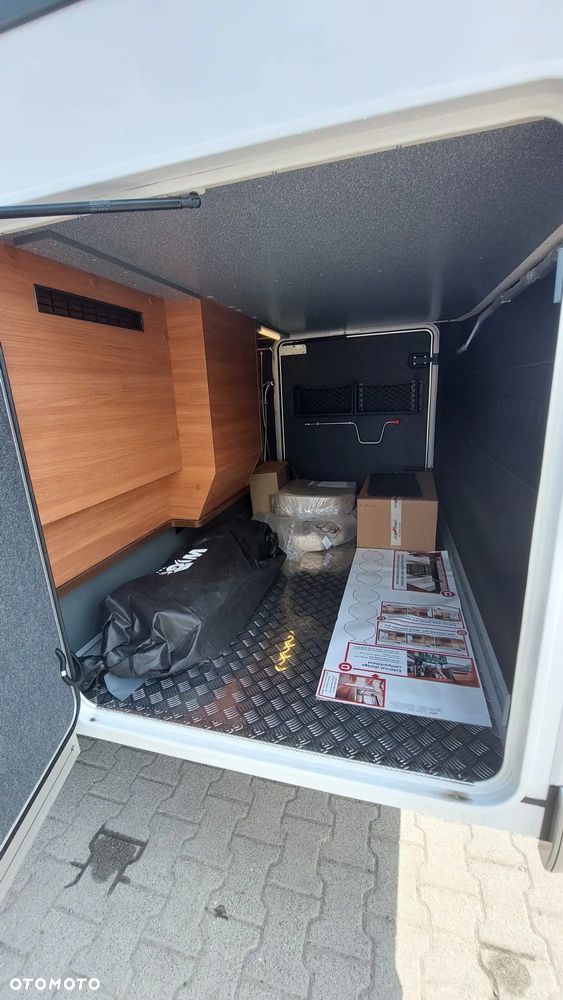 Carthago C-line 4.9 LE L - 35