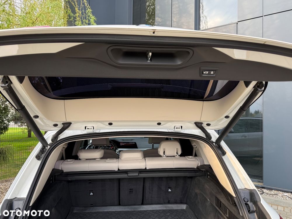 BMW X5 xDrive30d - 27