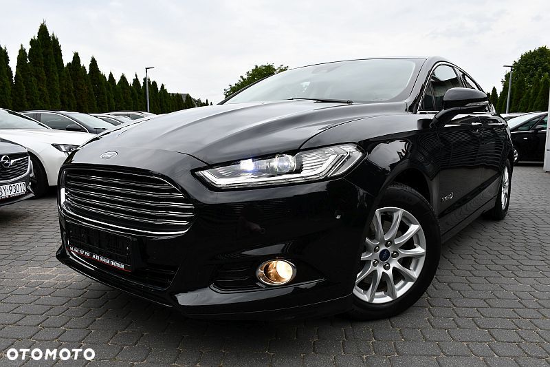 Ford Mondeo 2.0 Hybrid Titanium - 2