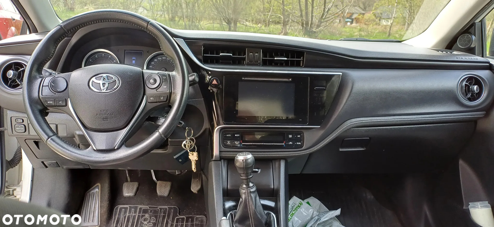 Toyota Corolla 1.6 Executive - 8