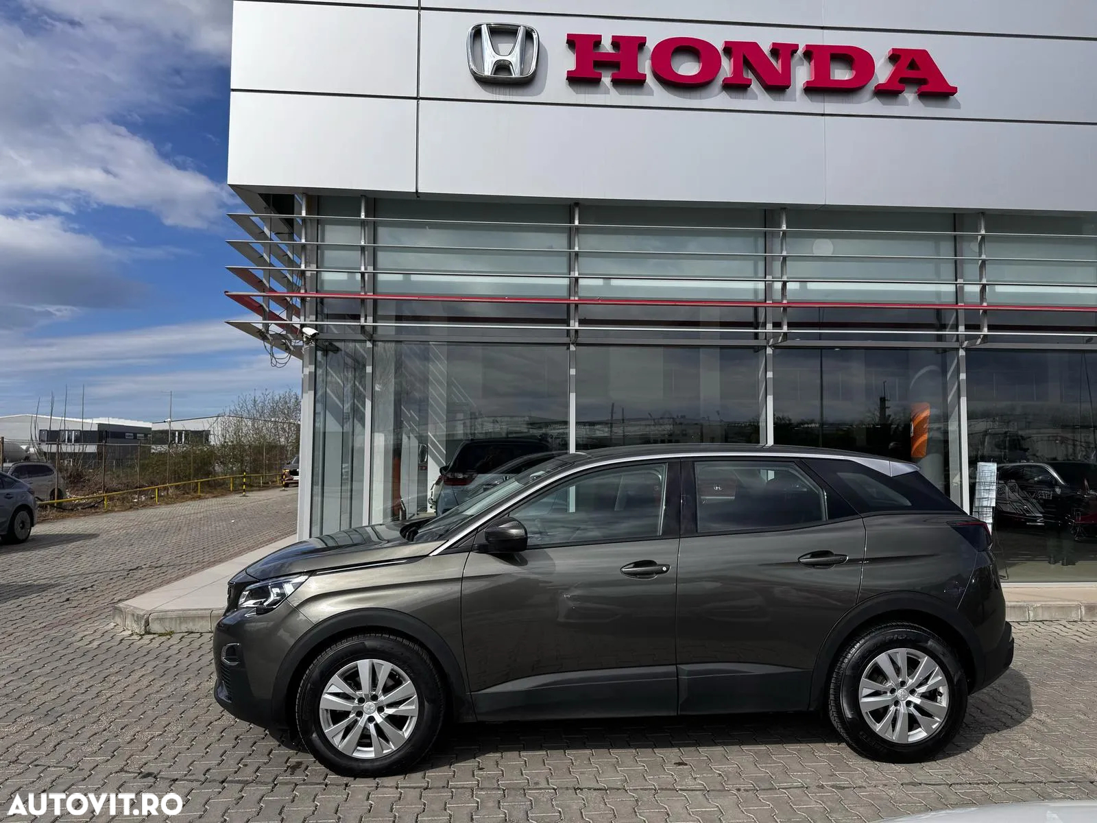 Peugeot 3008 1.2 PureTech Turbo S&S EAT6 Active - 7