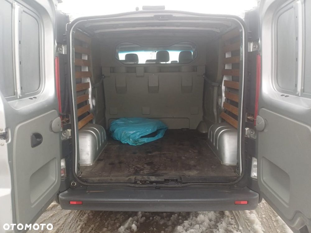Opel VIVARO - 8