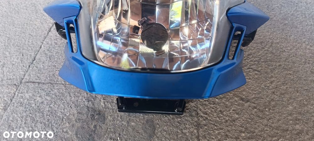 SUZUKI GSR 750 LAMPA PRZÓD REFLEKTOR CZASZA OWIEWKA STELAŻ - 4