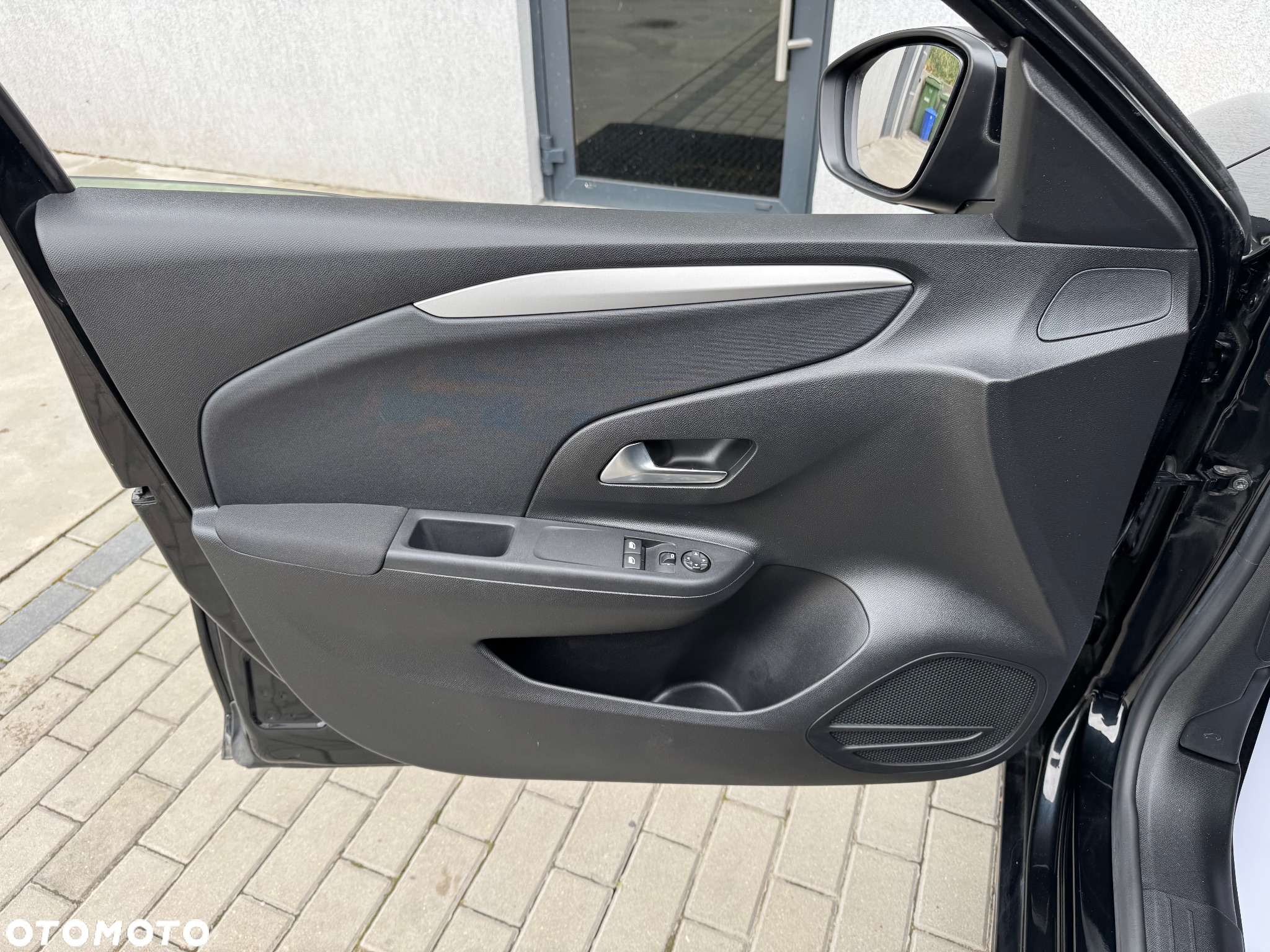 Opel Corsa 1.2 Edition S&S - 24