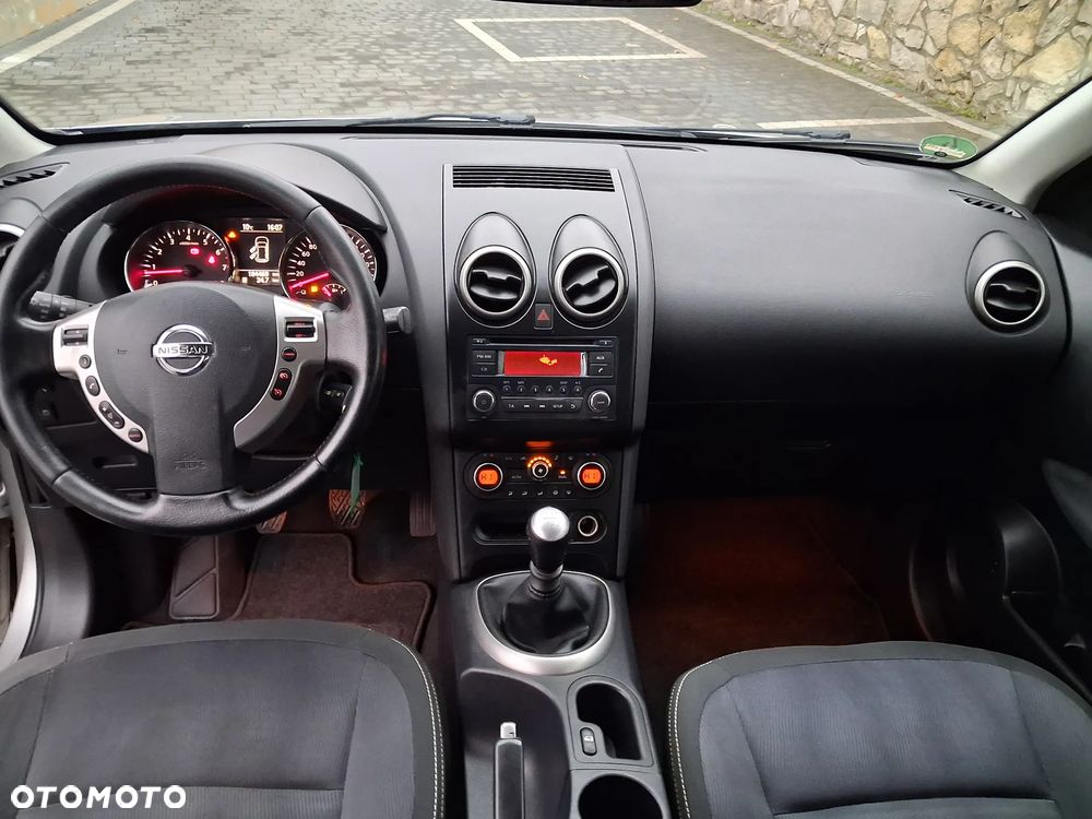 Nissan Qashqai 2.0 tekna - 5