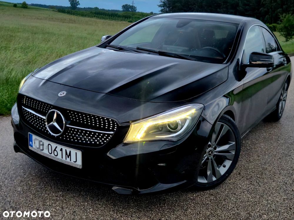 Mercedes-Benz CLA 200 7G-DCT - 3
