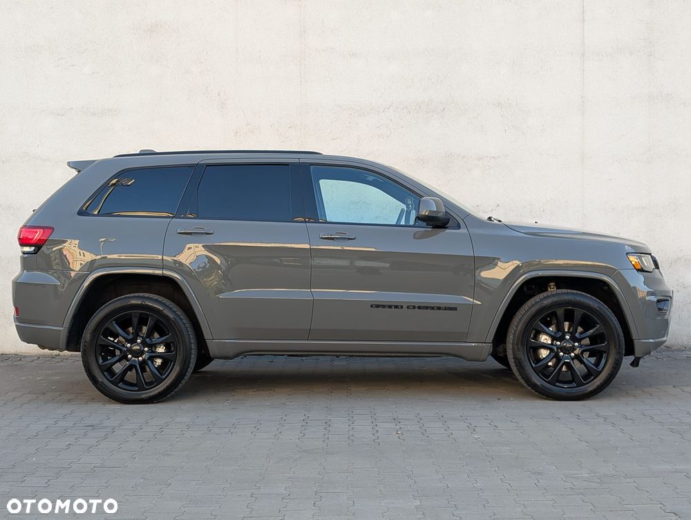 Jeep Grand Cherokee - 6