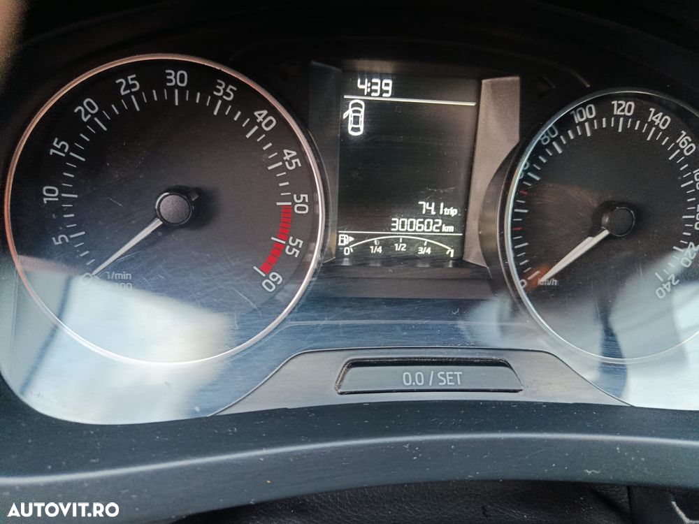 Skoda RAPID 1.4 TDI Active - 7