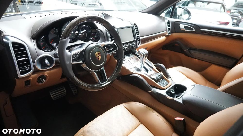 Porsche Cayenne S Tiptronic S - 5