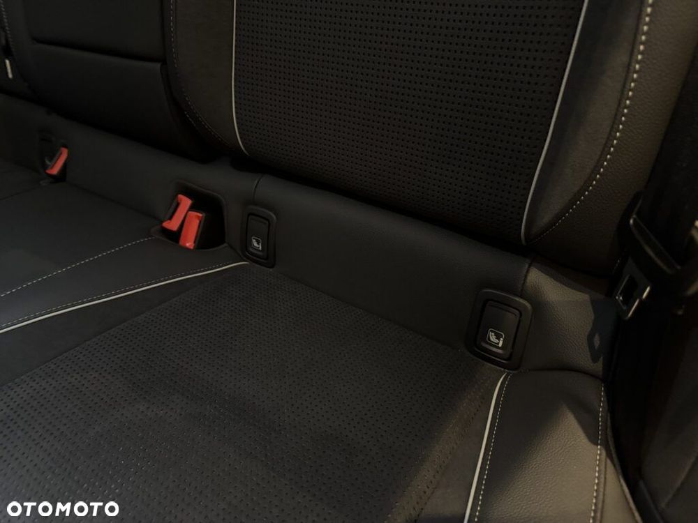 Skoda Superb 2.0 TSI DSG 4x4 Sportline - 25