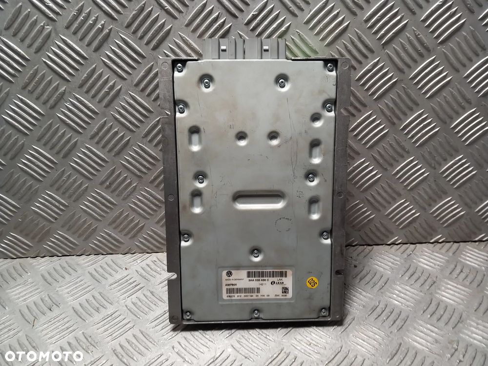 VW PASSAT B7 WZMACNIACZ SAMOCHODOWY RADIA DYNAUDIO 3AA035456C - 3