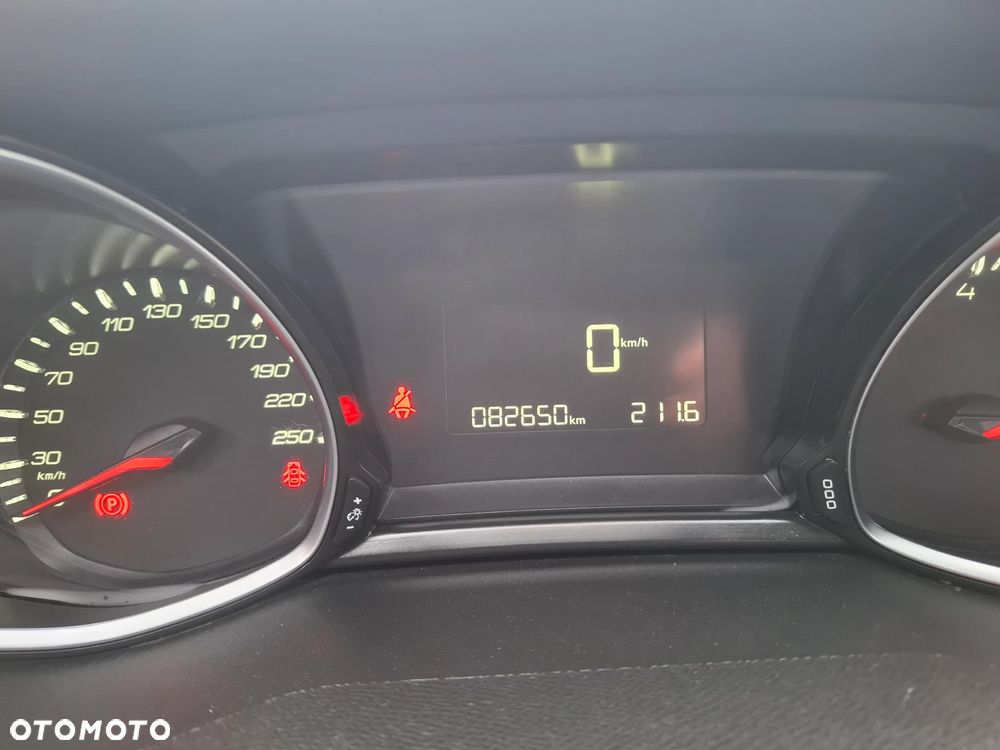 Peugeot 308 1.2 PureTech GPF Active Pack S&S - 19