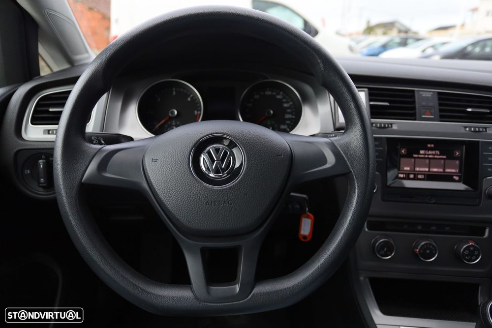 VW Golf 1.6 TDI Trendline - 10