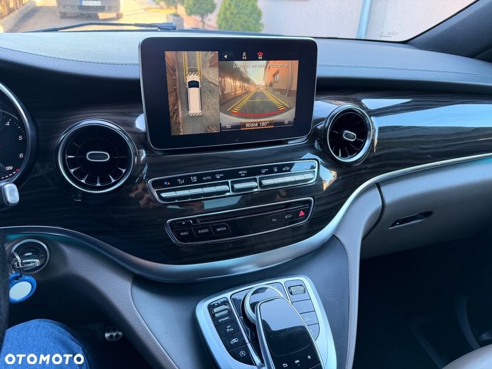 Mercedes-Benz Klasa V 300 d lang 9G-TRONIC Edition 2020 - 12