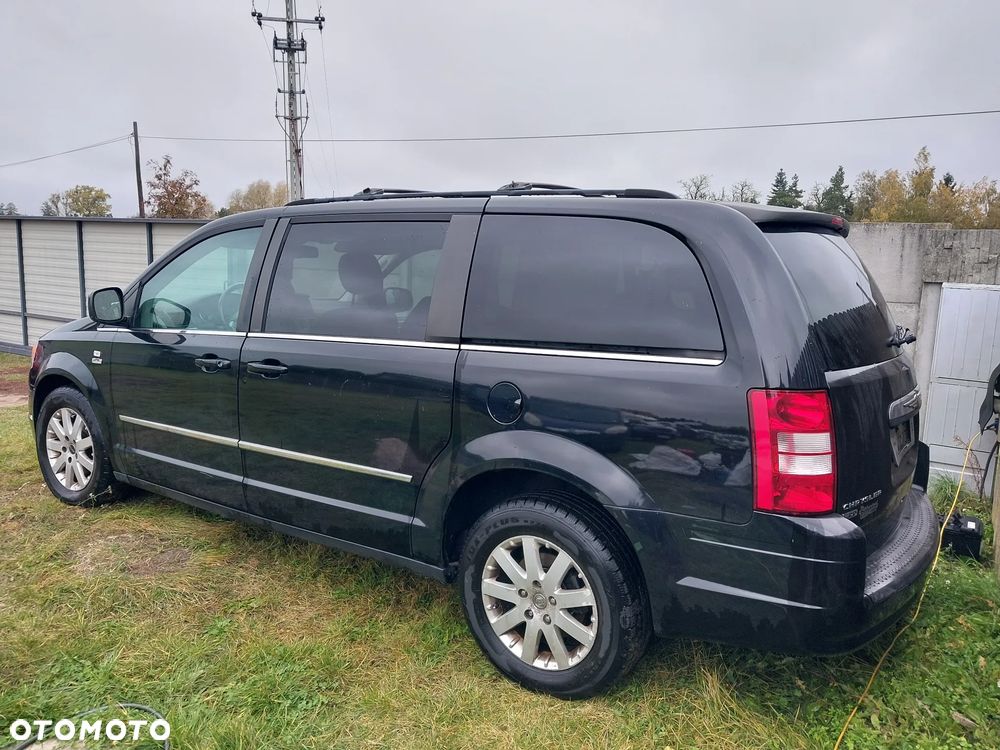 Chrysler Voyager - 2