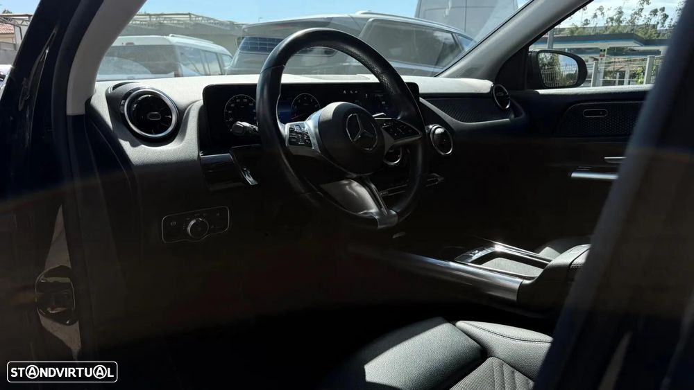 Mercedes-Benz GLA 200 Progressive - 9