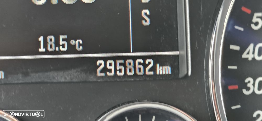VW Touareg 2.5 TDi Tiptronic - 23