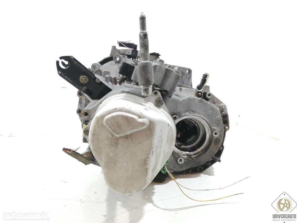 CAIXA VELOCIDADES RENAULT CLIO II 1998 - 3