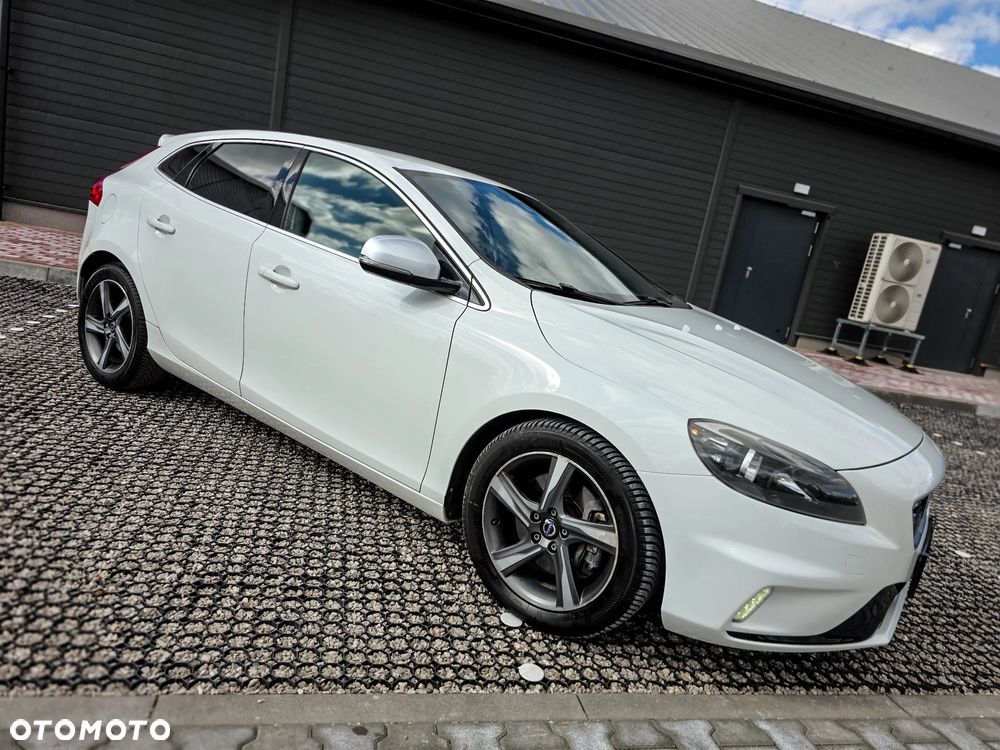 Volvo V40 D3 Geartronic R Design - 37