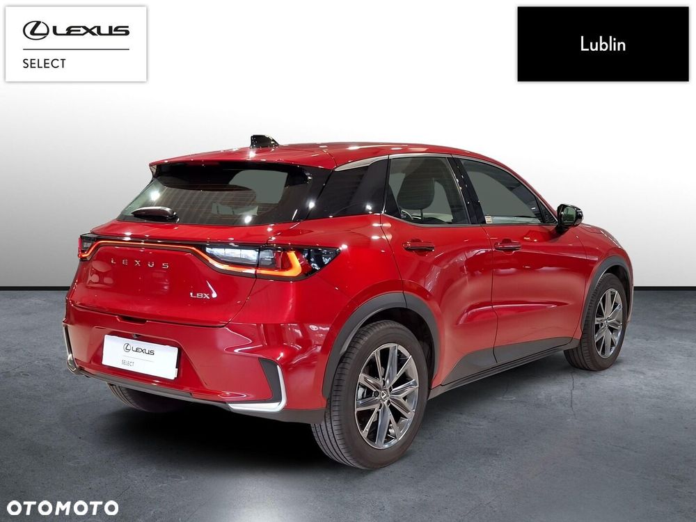 Lexus LBX - 5