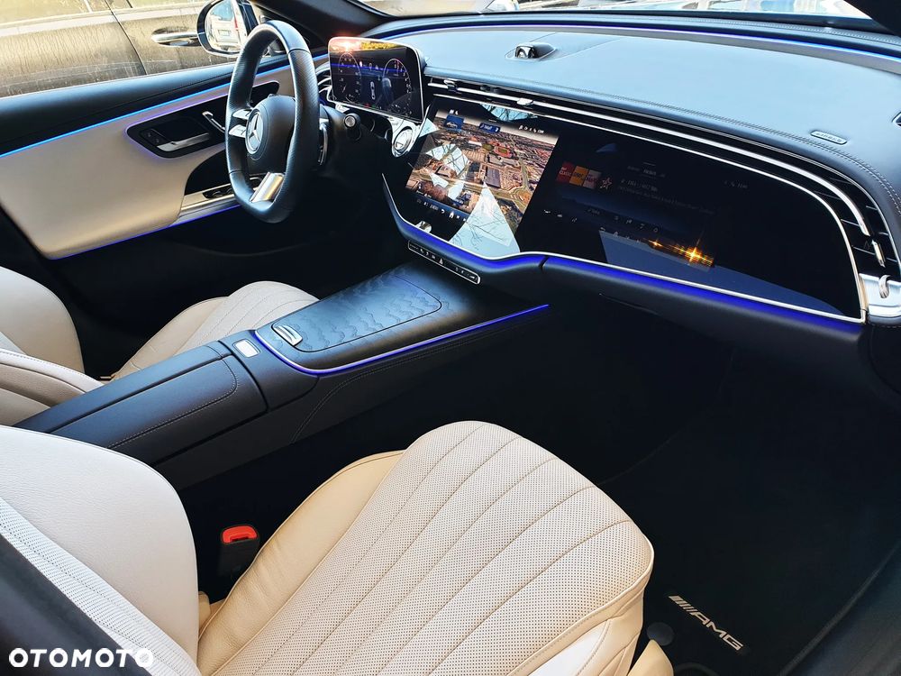 Mercedes-Benz Klasa E - 24