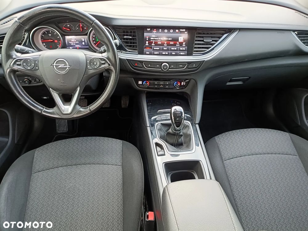 Opel Insignia - 7